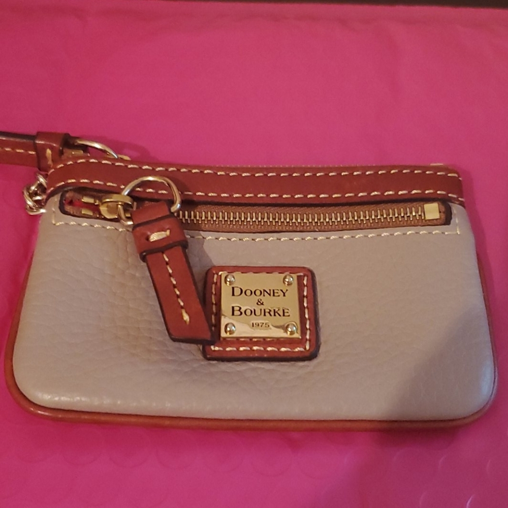Dooney & Bourke coin purse